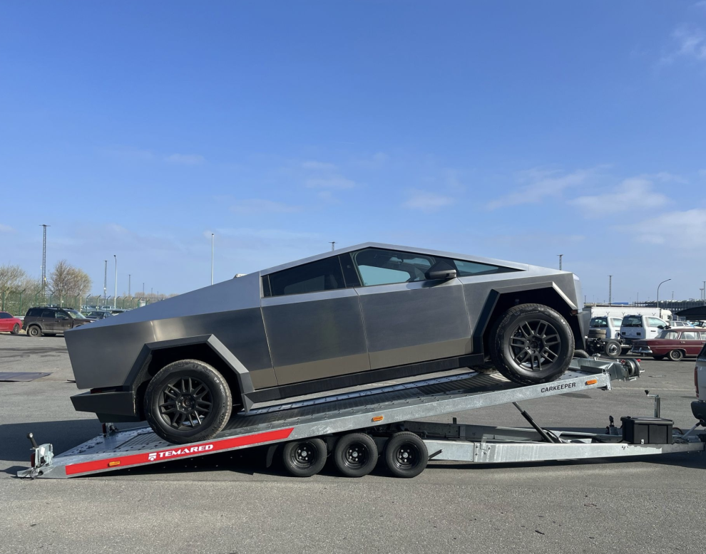 Car Transport in the Netherlands & Europe 